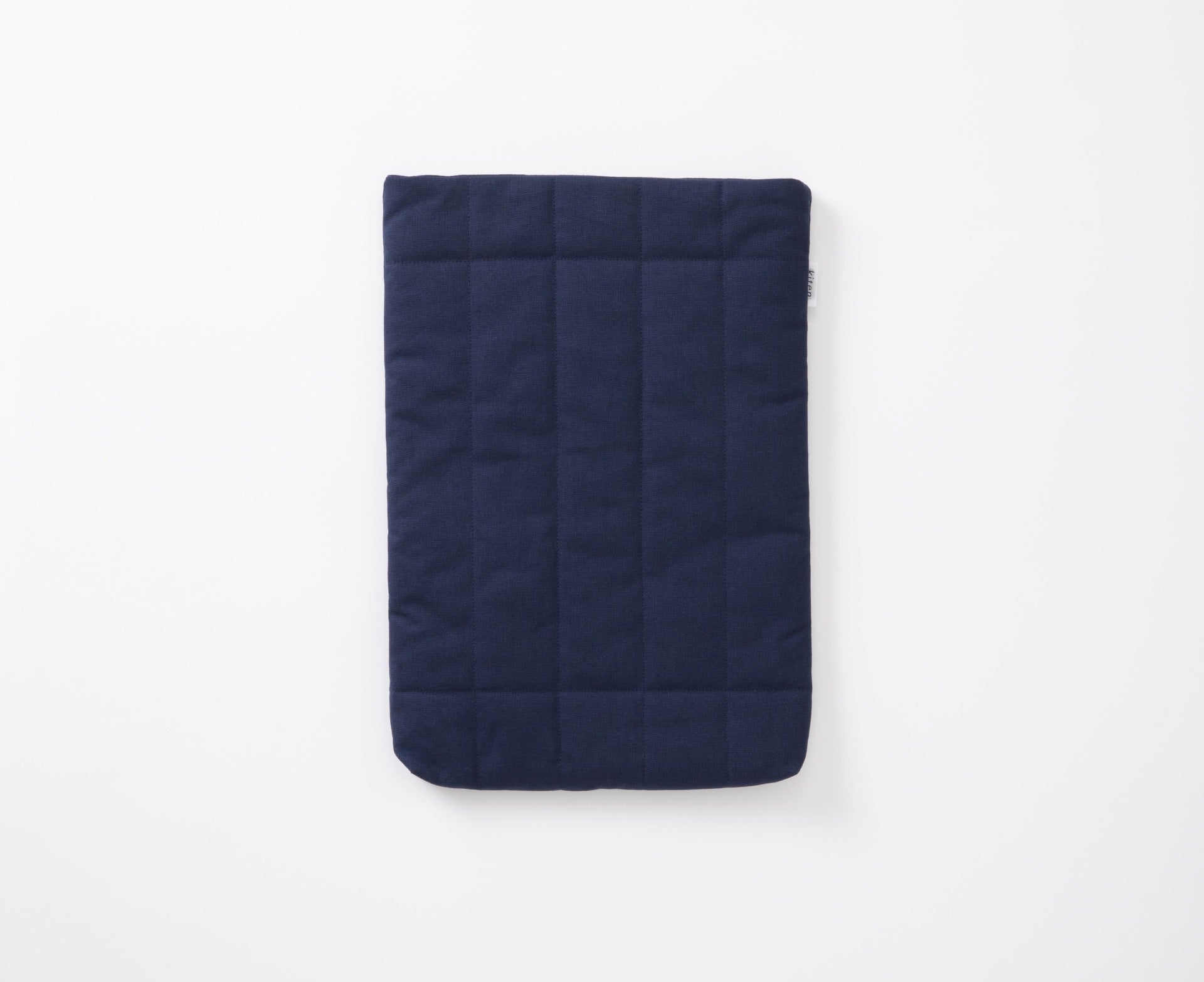 HANTEN. Sleeve