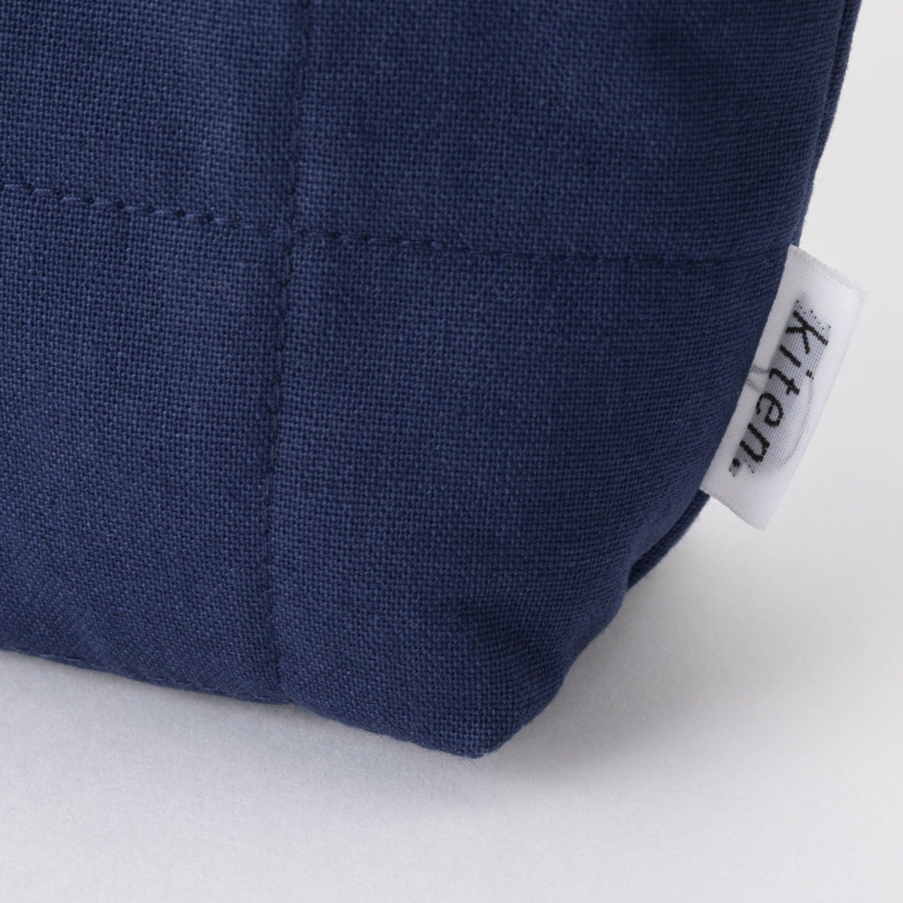 HANTEN. Pouch