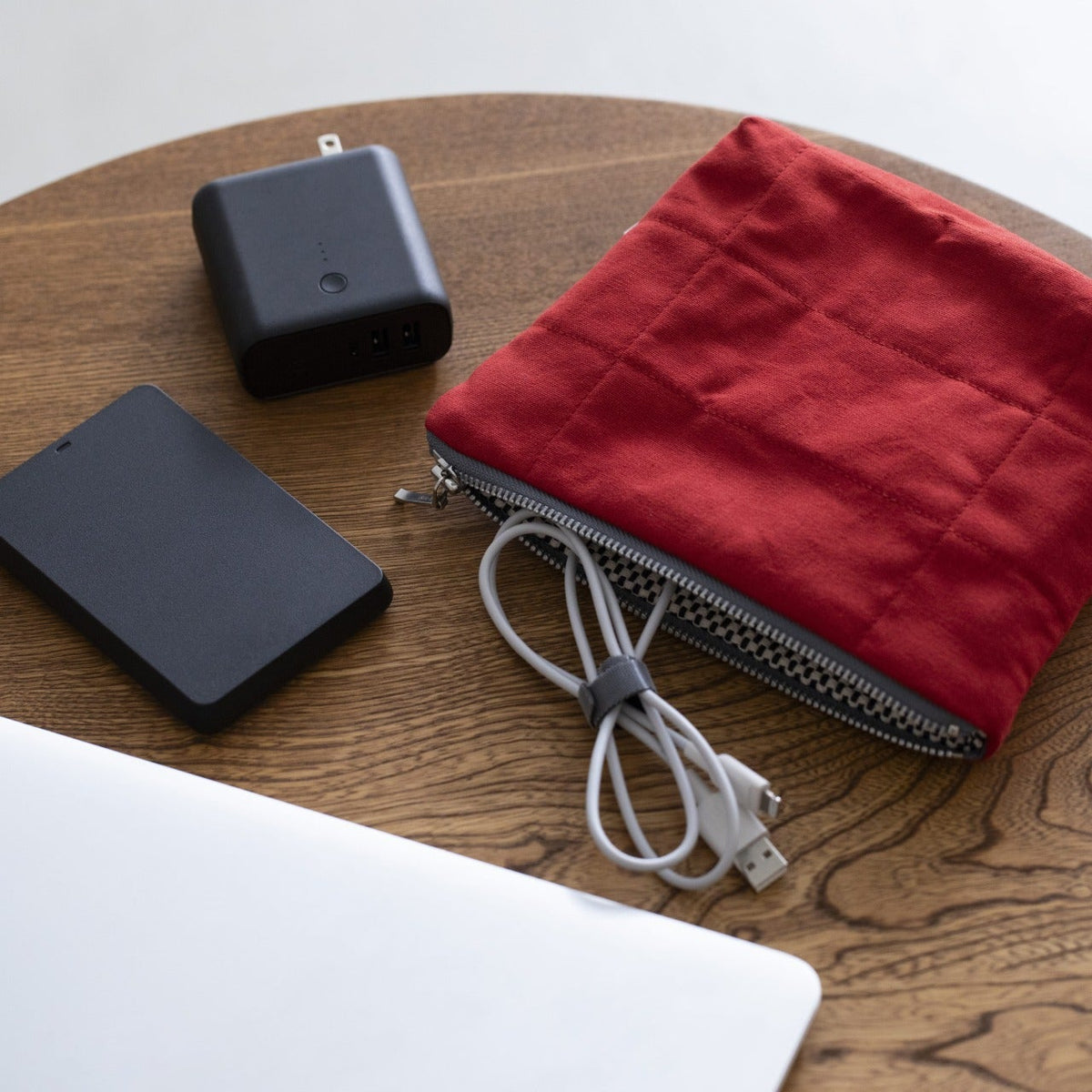 HANTEN. Pouch｜京都の職人が作るガジェットポーチ｜kiten.kyoto