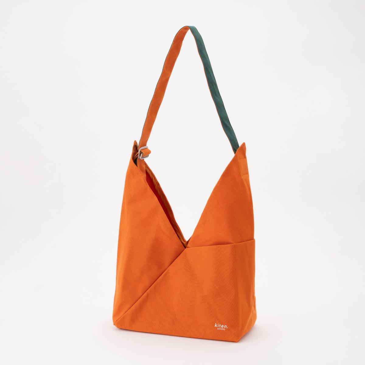 FUROSHIKI TOTE｜風呂敷をイメージした京都の職人が作るトートバッグ
